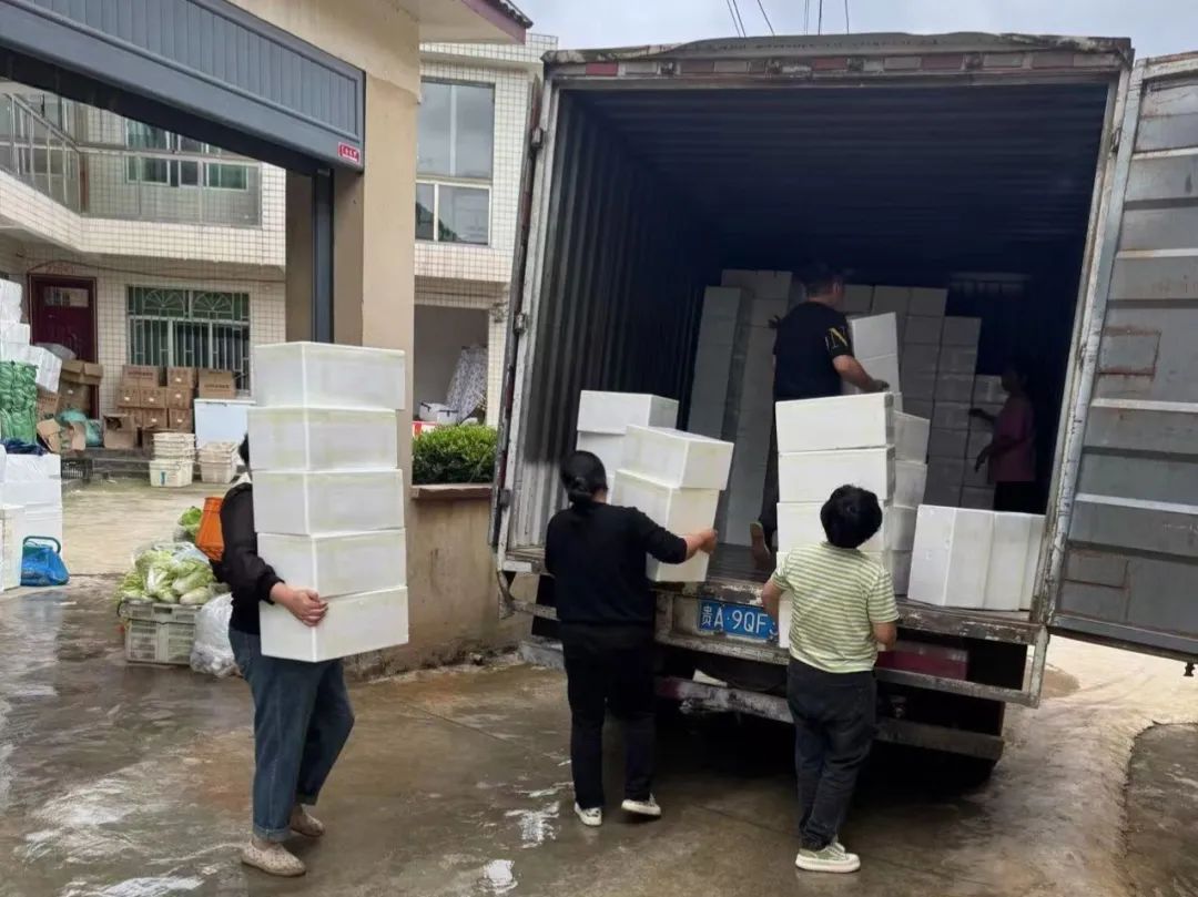 aa3b9cd15bcd673f3ac6d3445e83b497.jpg aa3b9cd15bcd673f3ac6d3445e83b497.jpg